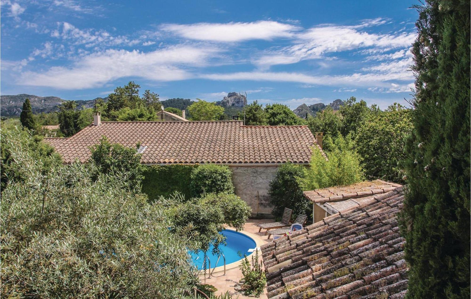 Gorgeous Home In Saint Remy De Provence Exterior photo